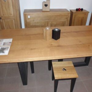 Table chêne massif pieds métal Gérardmer 0