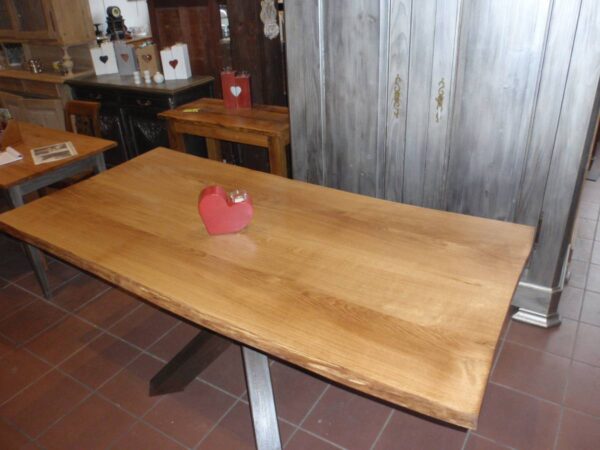 Table plateau chêne pied fer Illzach 0